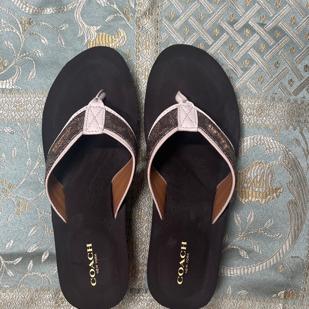 Coach Jolene Women's Flip Flop Brown and Tan Sandals Wedges Size 7.5 - Picture 13 of 14